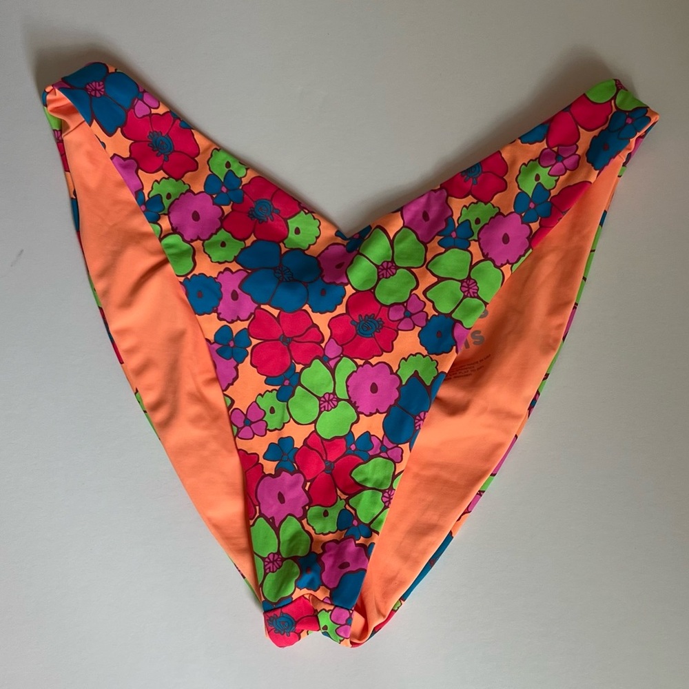 Frankie’s Bikini